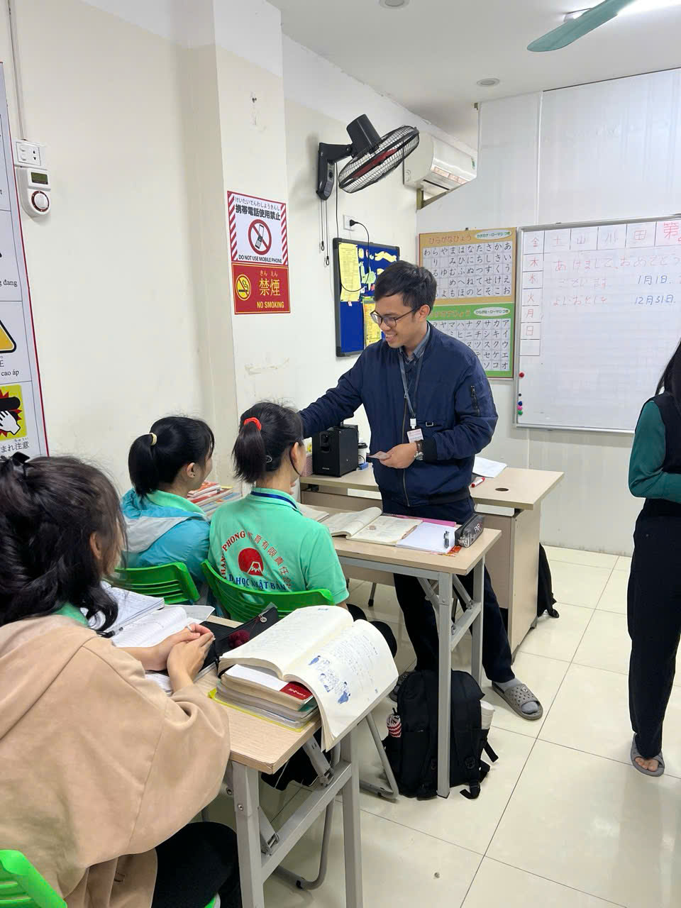 Lớp học tiếng Nhật cơ bản